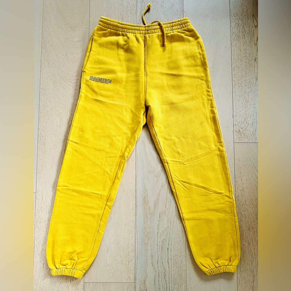 Pangaia Yellow Mustard Jogger Sweatpants men’s size L